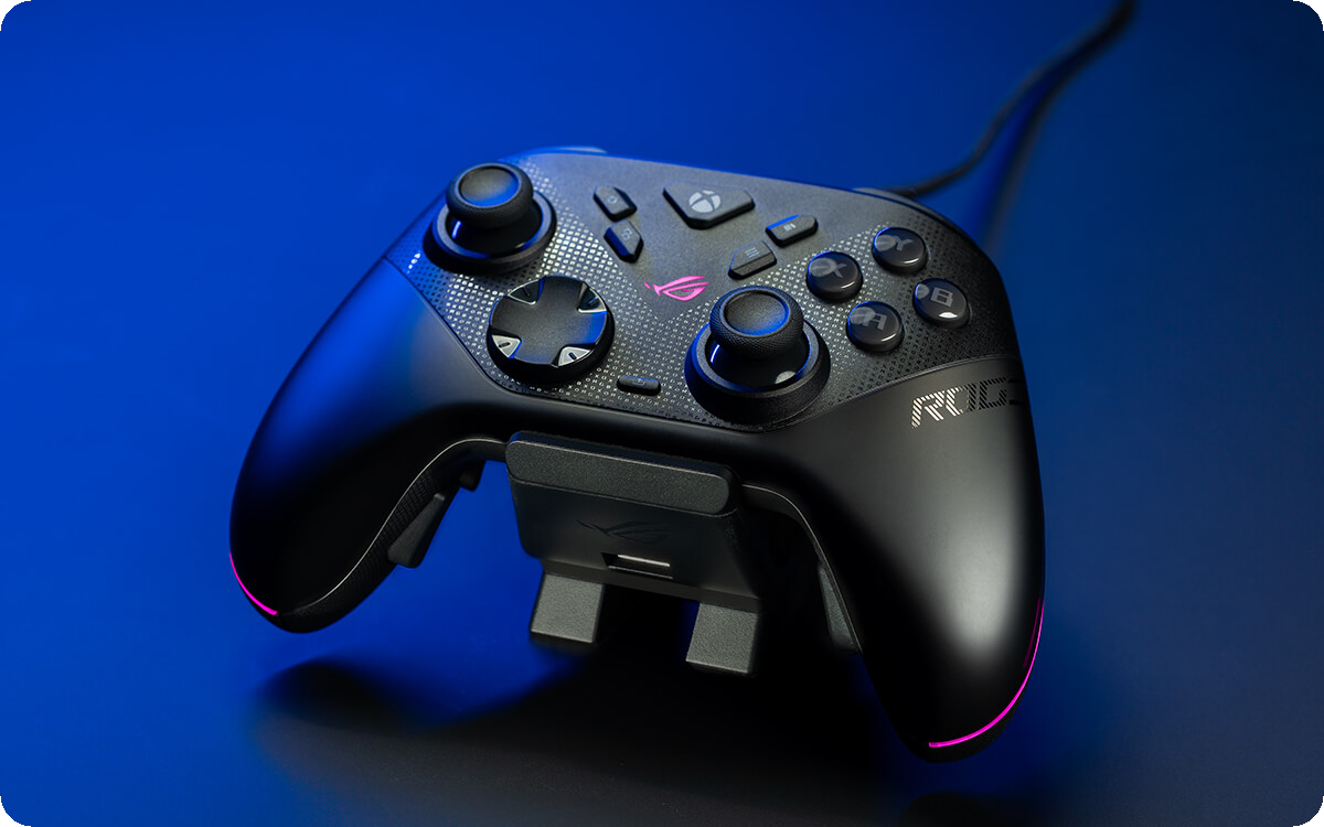 ROG RAIKIRI II Xbox Wireless charging on stand